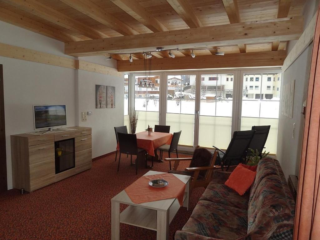 Appartements Loisachpromenade Ehrwald Esterno foto
